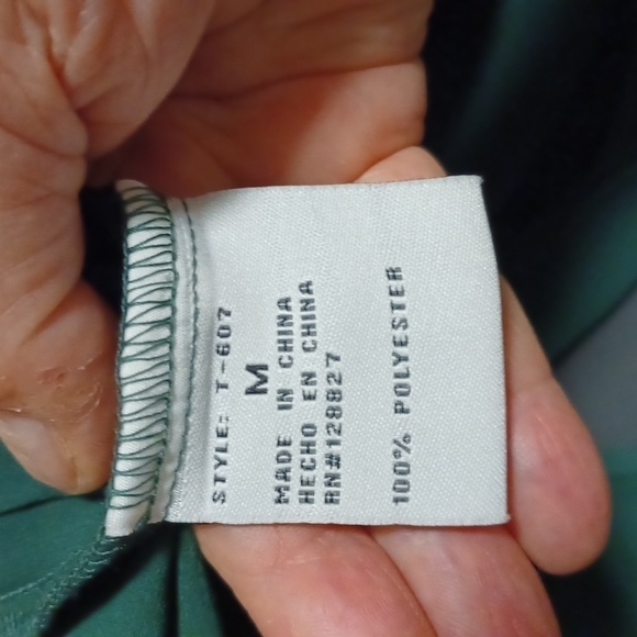 🙋Fiore emerald green semi sheer blouse Size M Excellent condition - Picture 5 of 7